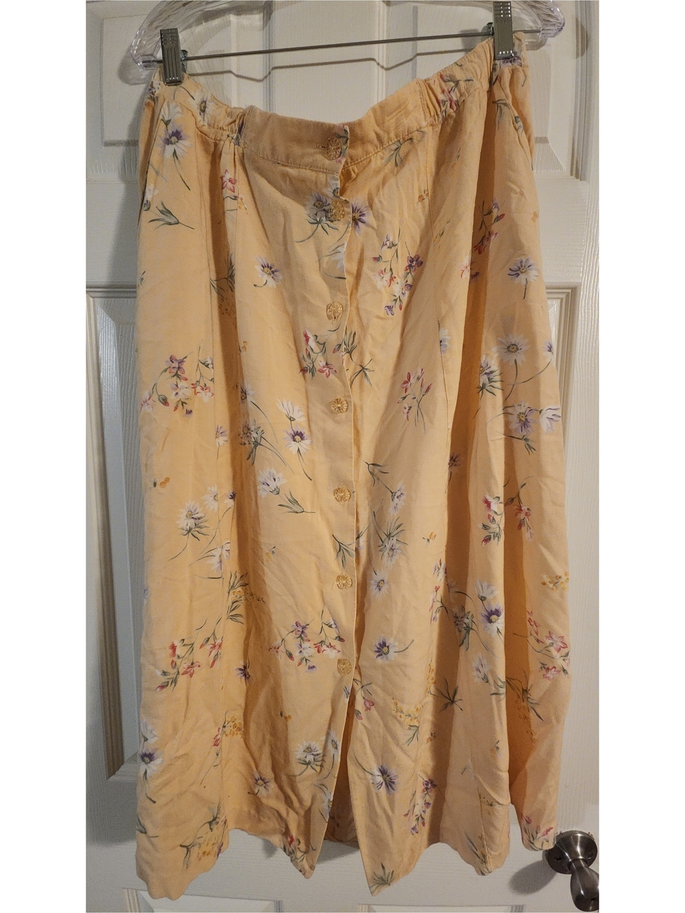 Vintage Southern Lady Pale Apricot Floral Button Skirt